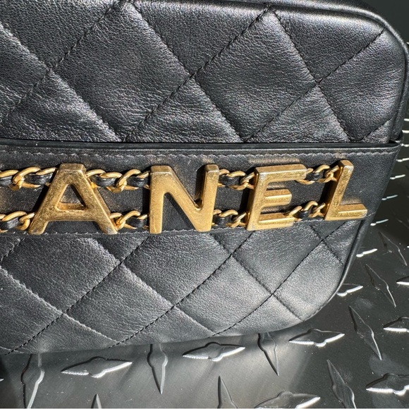 Chanel Quilted Enchained Logo Camera Bag in Black - Picture 5 of 12
